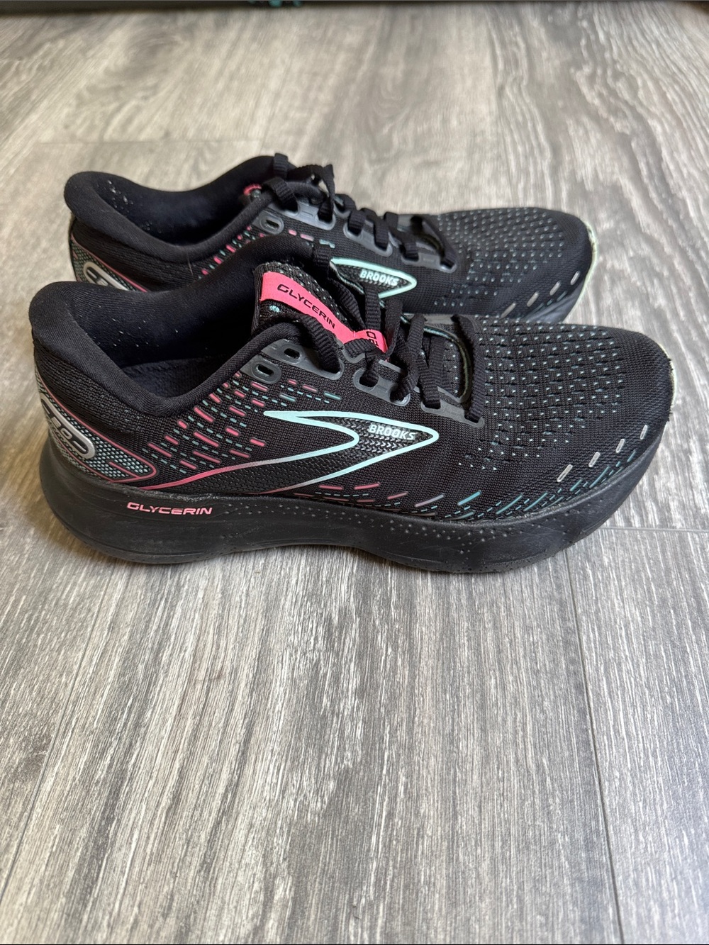 Brooks Women's Glycerin 20 Running Shoes - Black with Pink & Teal Accents